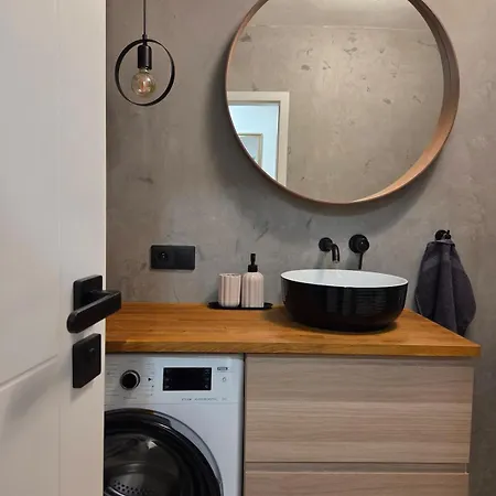 Cozy Near O2 Arena